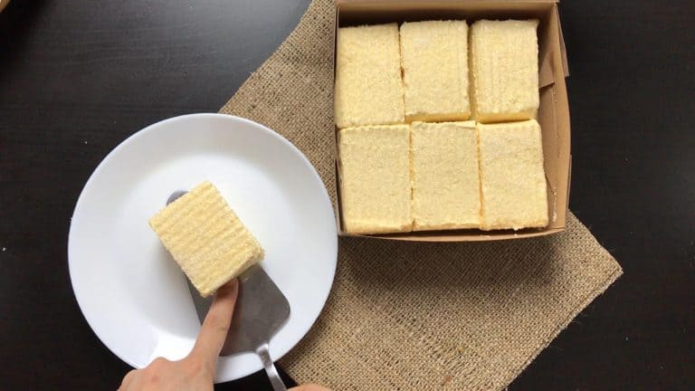 7 สูตร ชิฟฟอนเค้ก เนื้อนุ่มฟูอร่อย ทำเองได้ทานที่บ้าน