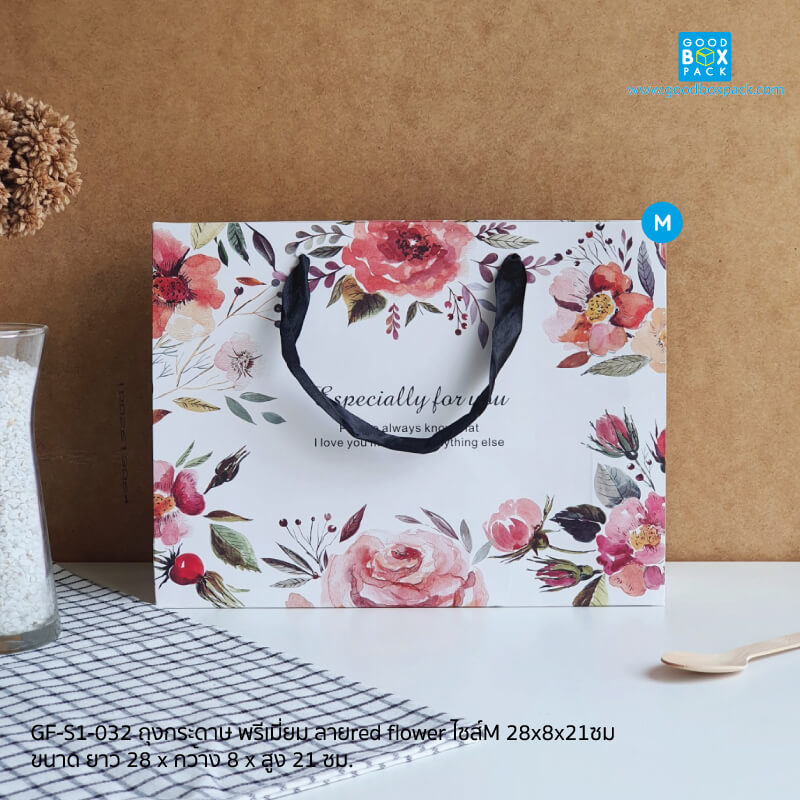 ถุงกระดาษ พรีเมี่ยม ลายred flower ไซส์M 28x8x21ซม