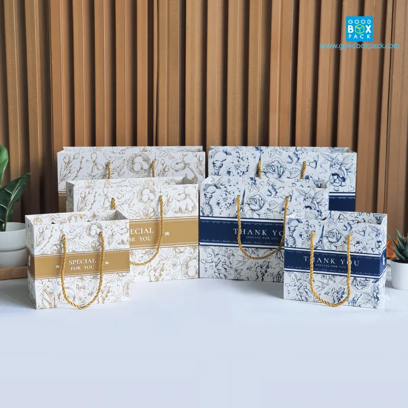 ถุงกระดาษพรีเมี่ยม ไซส์M ลายหลุยส์ทอง - Image 6