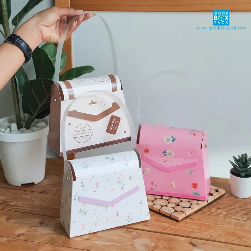 กล่องคุกกี้กระเป๋า 7.5x18x15 cm